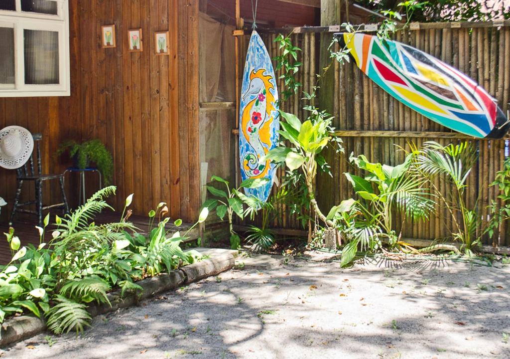 Um jardim em Pousada Renascer