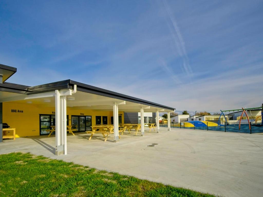 Hokitika's Kiwi Holiday Park and Motels - Resim 35