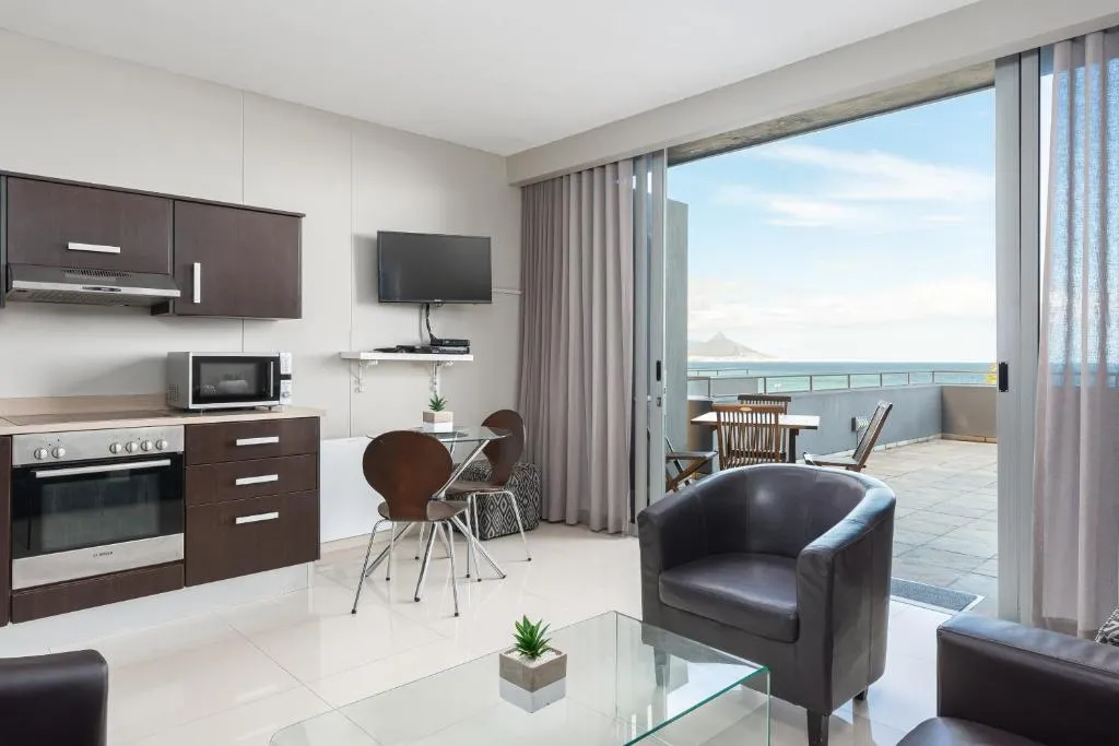 Infinity G4, Cape Town, South Africa