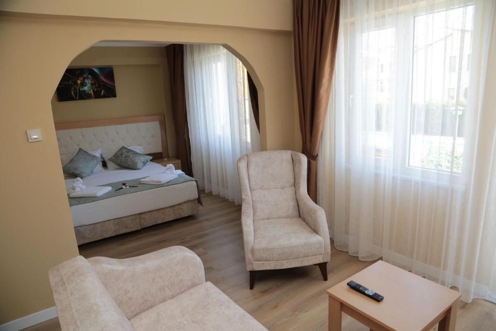 MERVEILLE SUIT HOTEL