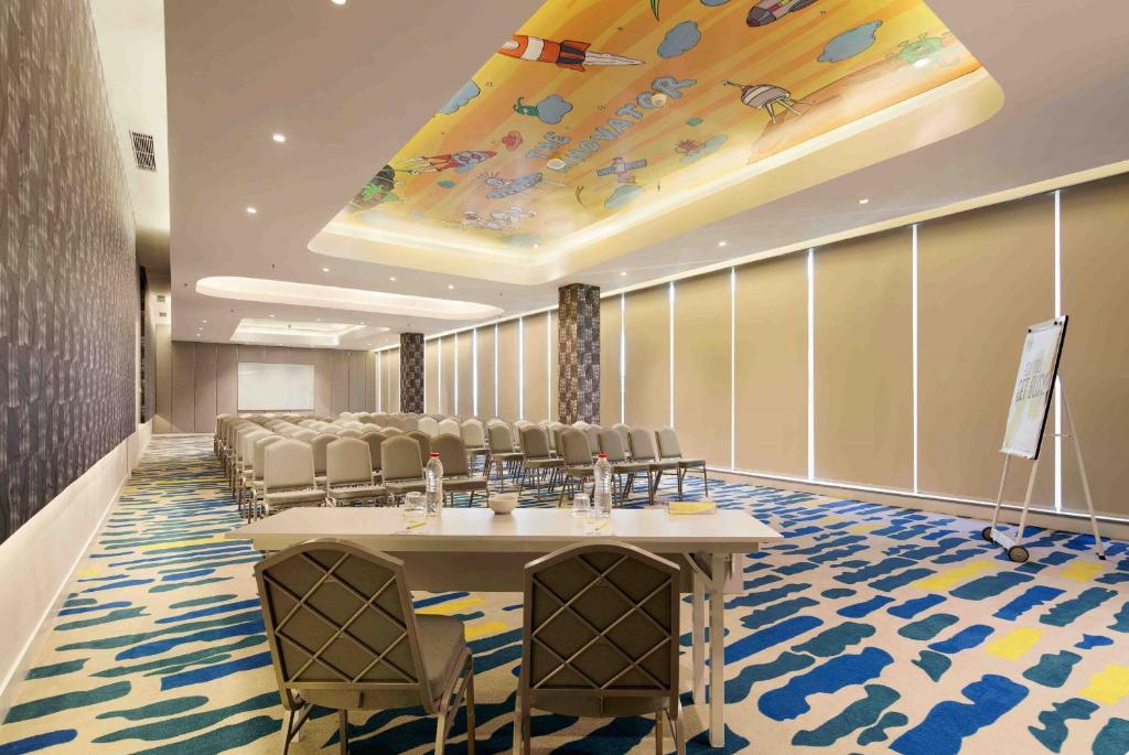 Fotografie z fotogalerie ubytování YELLO Hotel Harmoni v destinaci Jakarta