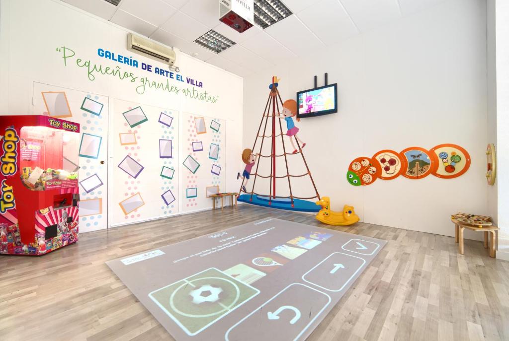 Dětský klub v ubytování Hotel Luze El Villa