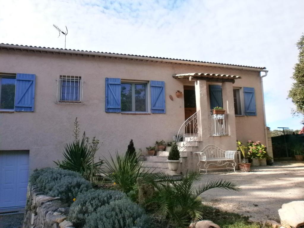 Budova, kde se bed and breakfast nachází
