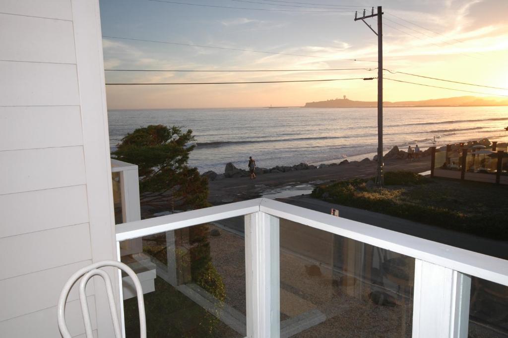 The Oceanfront Stay on MiramarBeach HMB photo