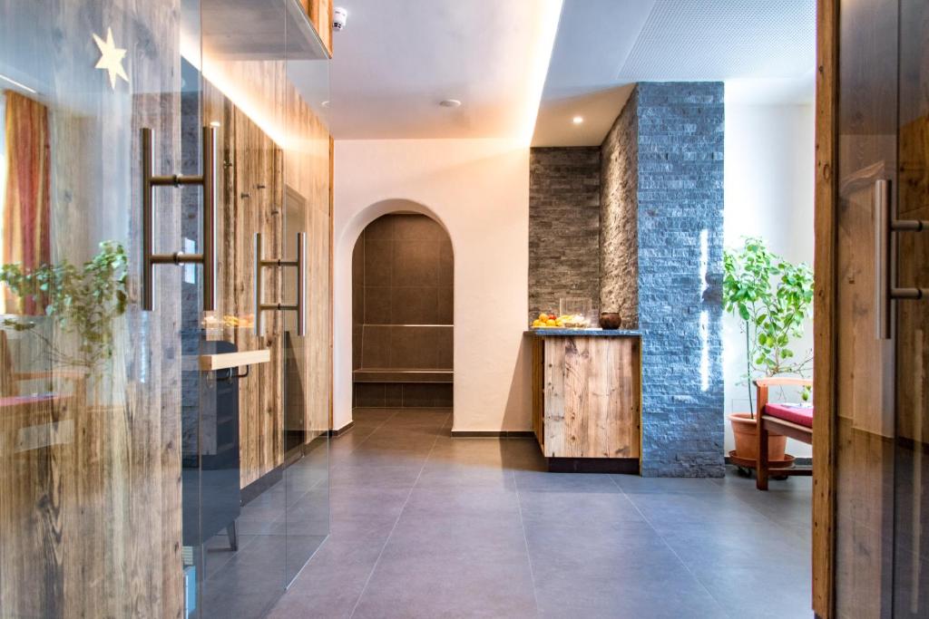 Kuchyň nebo kuchyňský kout v ubytování Appartements Monuth