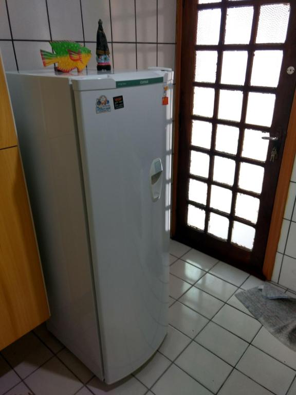  Casa em condomínio a 150 m da praia