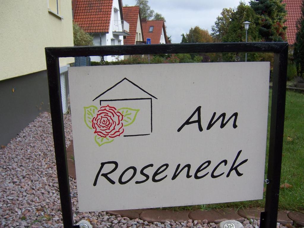 Certifikát, hodnocení, plakát nebo jiný dokument vystavený v ubytování Haus am Roseneck