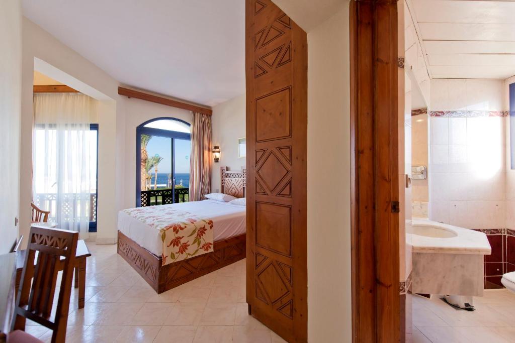Amphoras Beach - Ultra All Inclusive - Sea View Suite