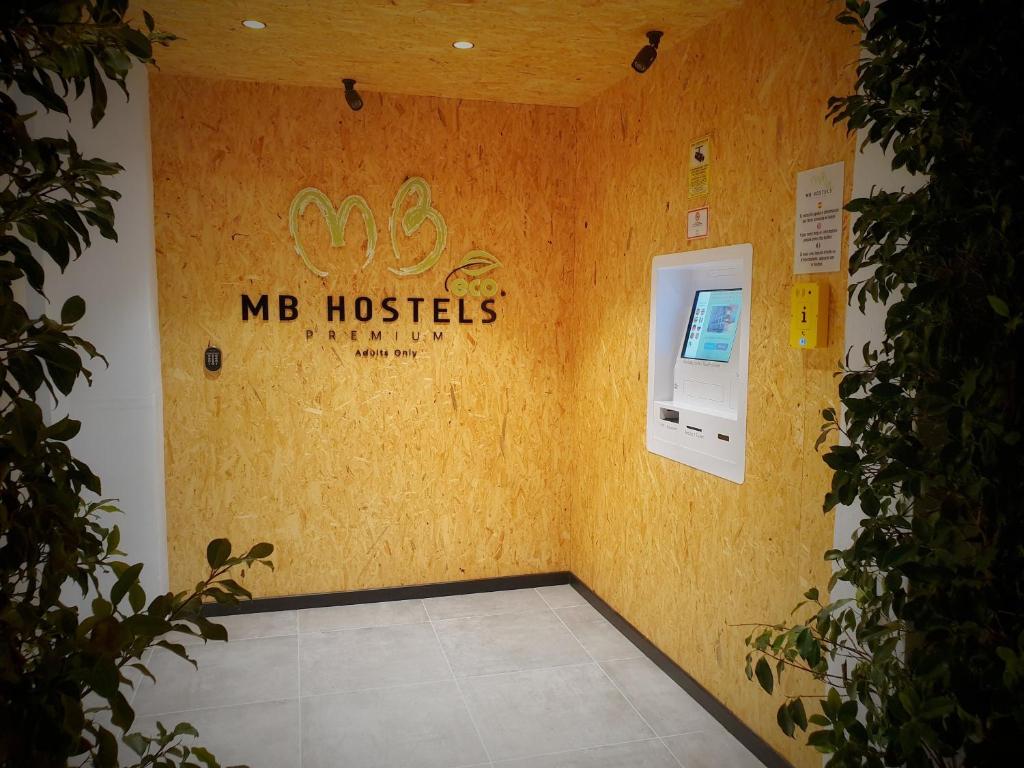 Certifikát, hodnocení, plakát nebo jiný dokument vystavený v ubytování MB Hostels Premium ECO - Adults Recommended
