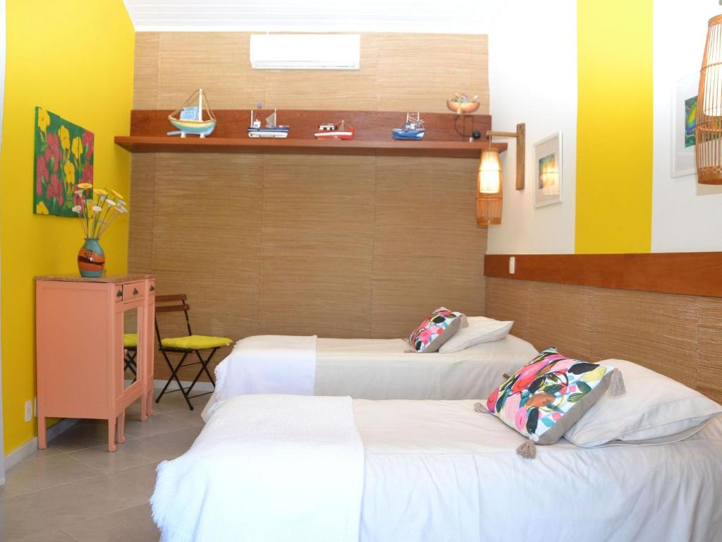  LINDA CASA COM PISCINA E VISTA ESPETACULAR