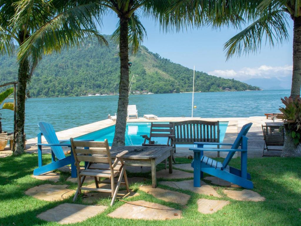  CASA PARADISÍACA COM PRAIA PARTICULAR E PISCINA
