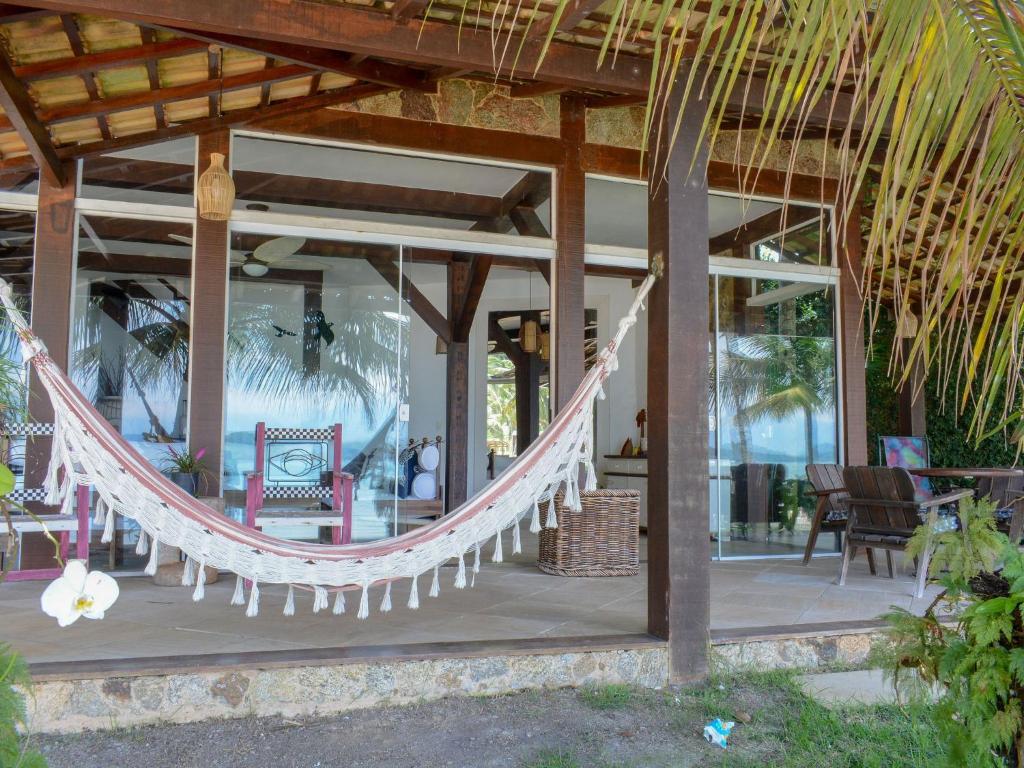  CASA PARADISÍACA COM PRAIA PARTICULAR E PISCINA
