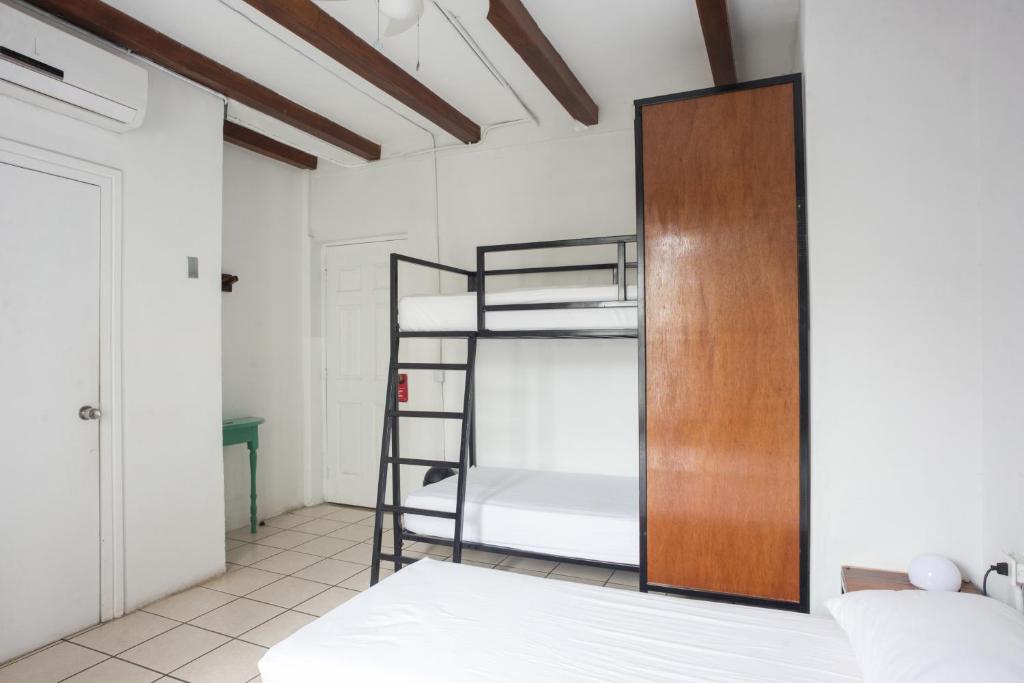Socialtel Granada - Petite Salle Jumelle