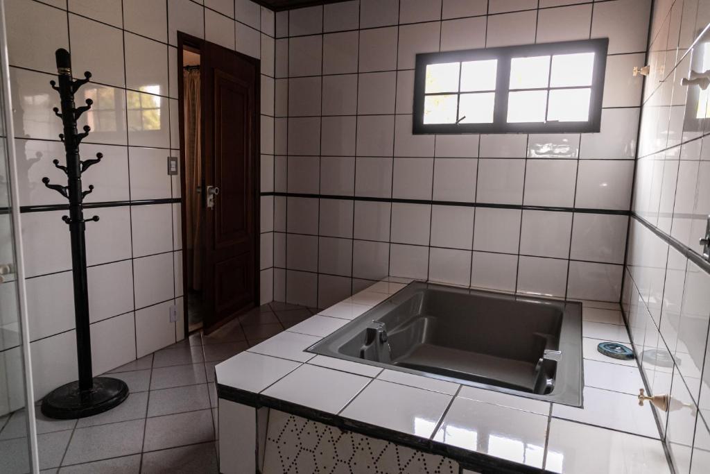  Pousada Paraíso dos Guimarães