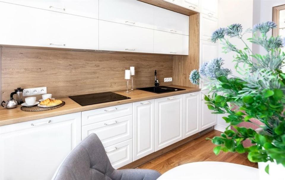 EASY RENT Apartments - STYLE - 8