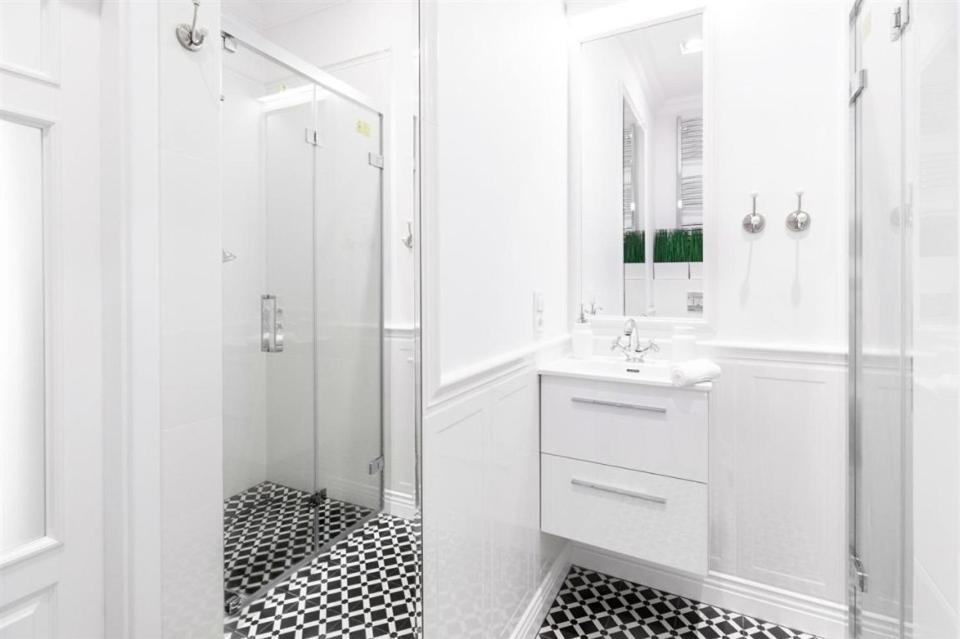 EASY RENT Apartments - STYLE - 9