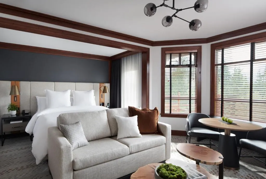 Superior Room King Bed