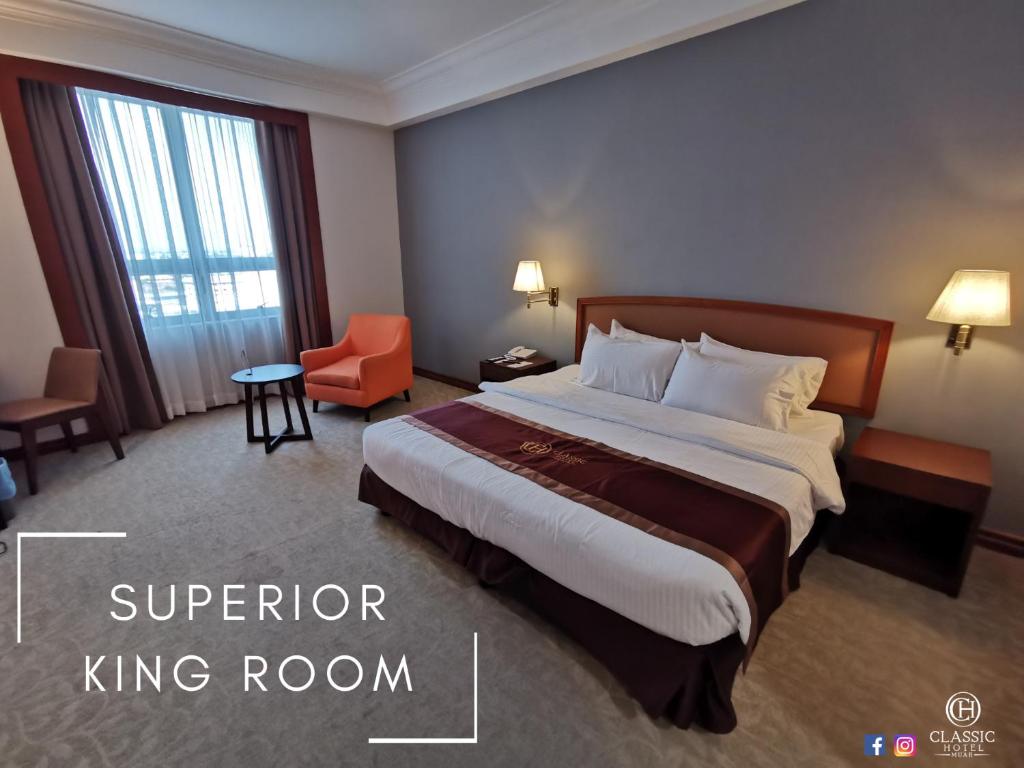 Postel nebo postele na pokoji v ubytování Classic Hotel