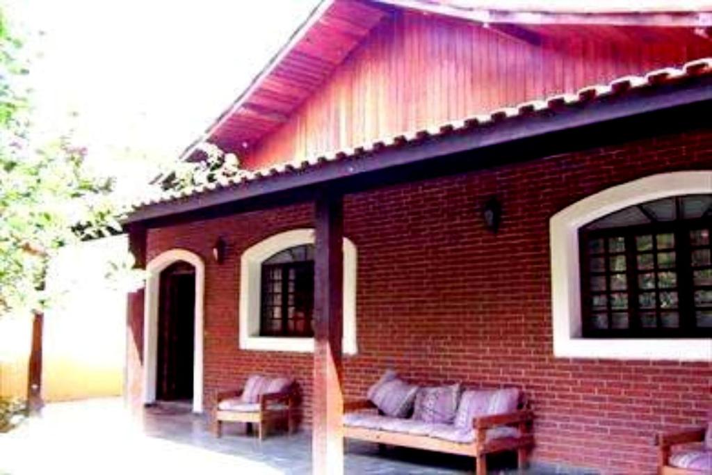  Country House with Pool in the Condominium Clube de Campo Recanto Verde