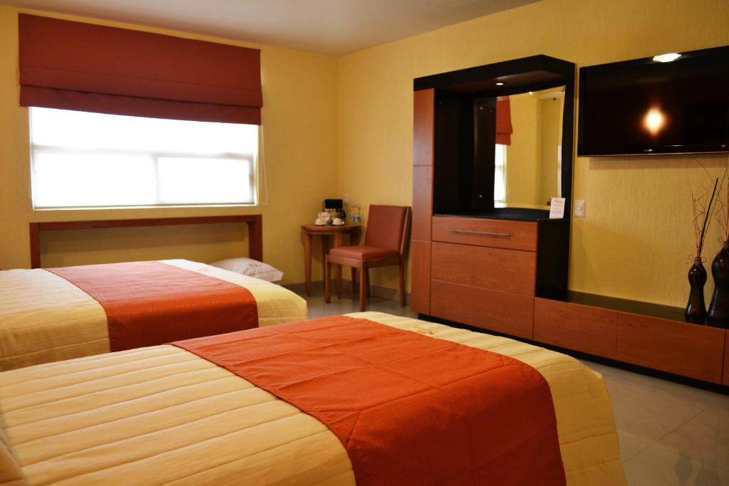 Hostalia Hotel Expo & Business Class - Queen Room Mit Zwei Queensize -Betten