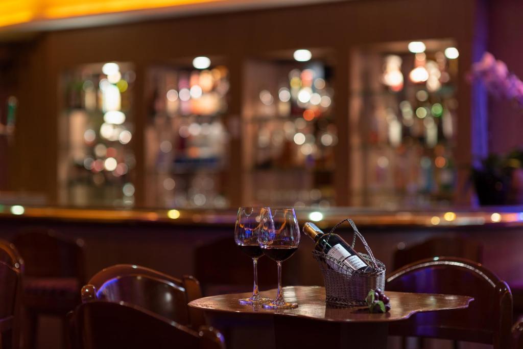 The Emerald Hotel - Resim 26