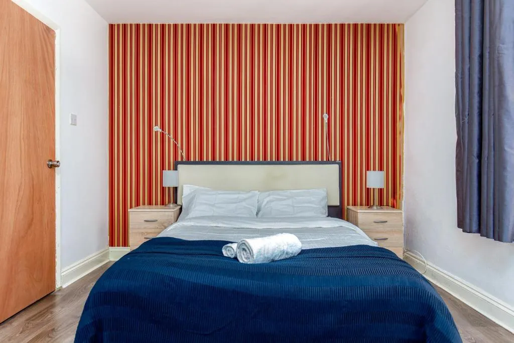 BAZELY STREET DELUXE ROOM 1, Londra, Marea Britanie