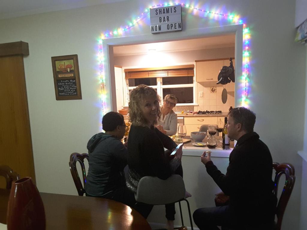 Geyser Lookout BnB - Resim 45