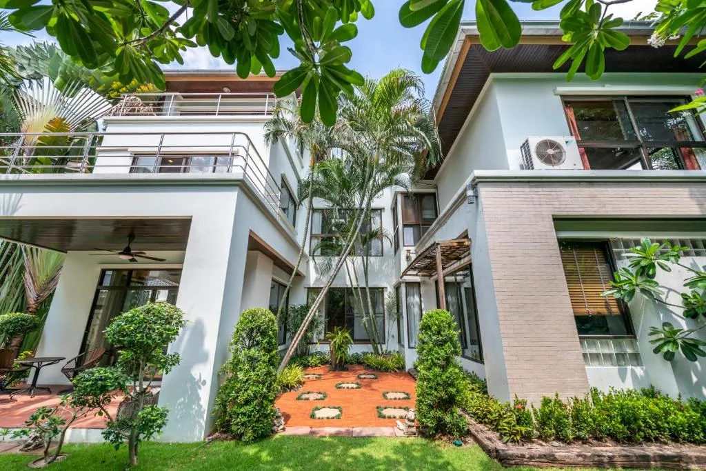 Baan Pieam Suk Villa, Bangkok, Thailand