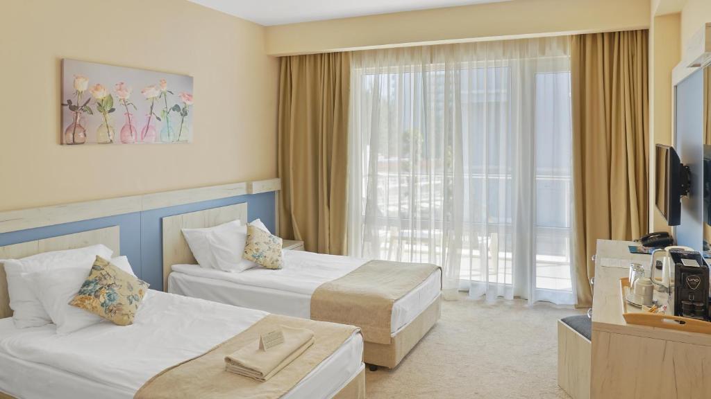 DIT Evrika Beach Club Hotel - All Inclusive - 