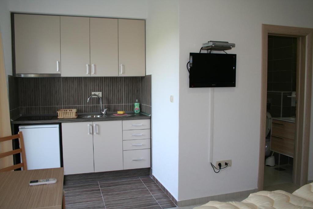 Apartments Paninich - Studio De Famille