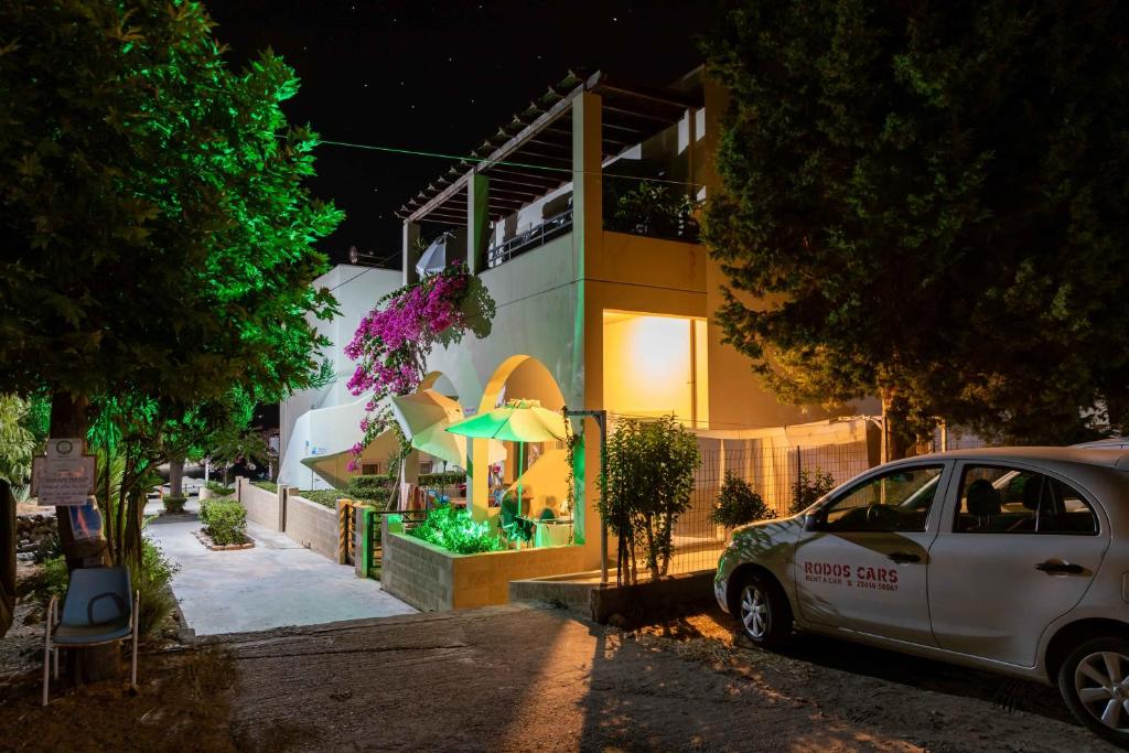 Budova, kde se aparthotel nachází