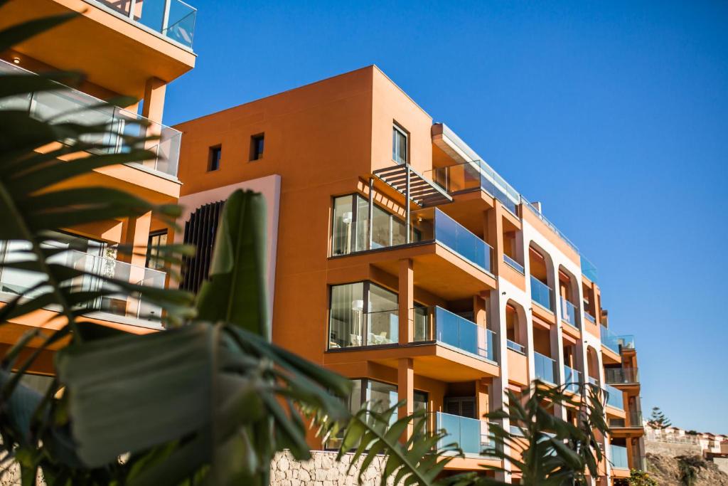 The building in which the holiday home is located