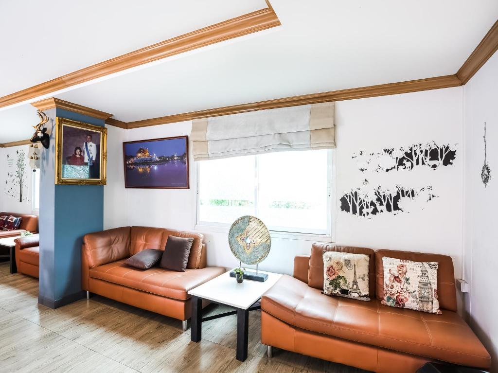 The Lilly Hotel - Resim 38