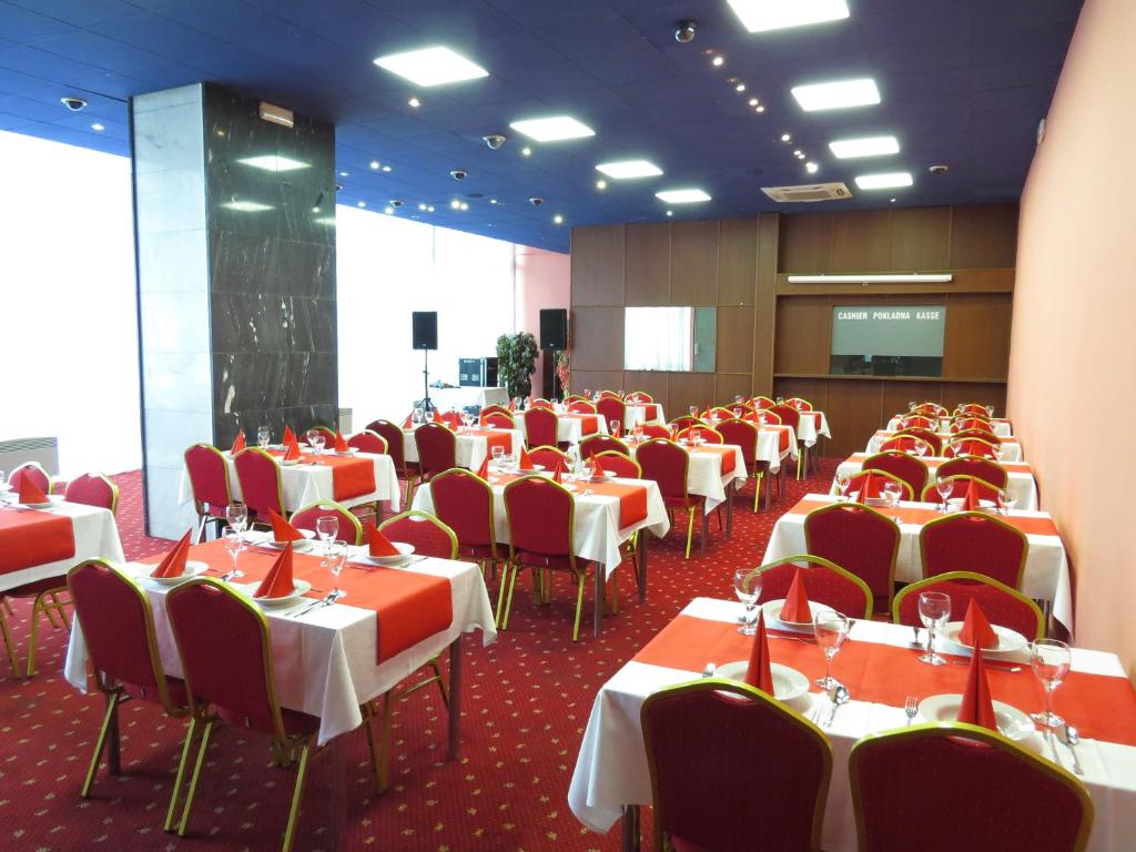 Restaurace v ubytování Interhotel Bohemia