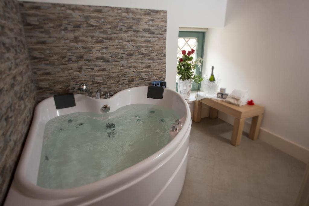 Palazzo Brunaccini Boutique Hotel - Resim 38