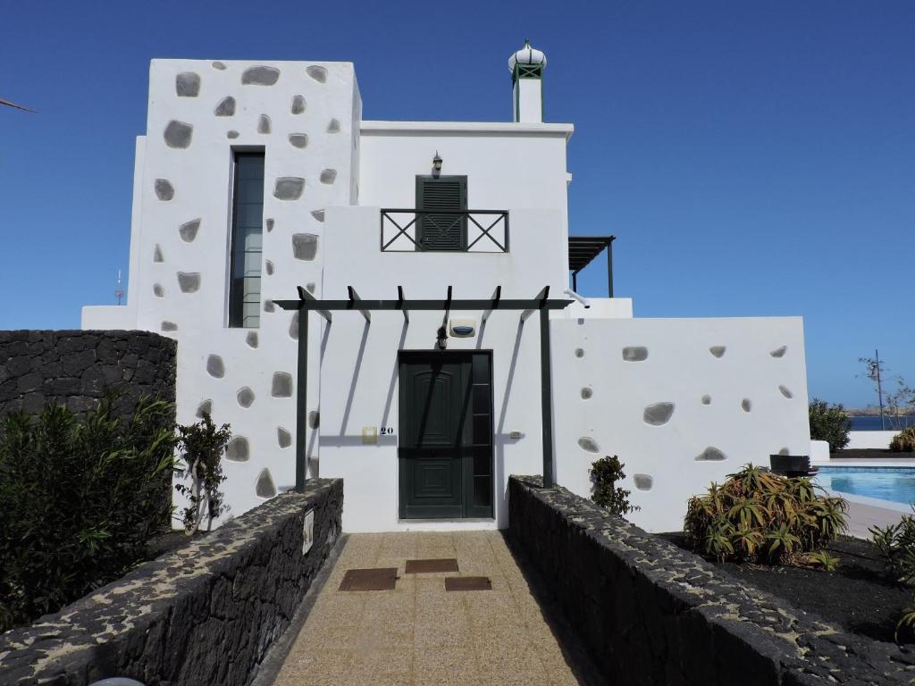 Villas Volcan, Playa Blanca (updated prices 2026)