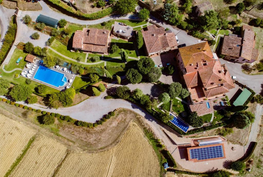 Bazén v ubytování Agriturismo CaseGraziani nebo v jeho okolí
