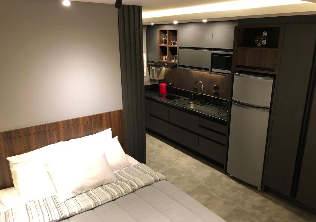  Apartamento super bem decorado em frente ao shopping