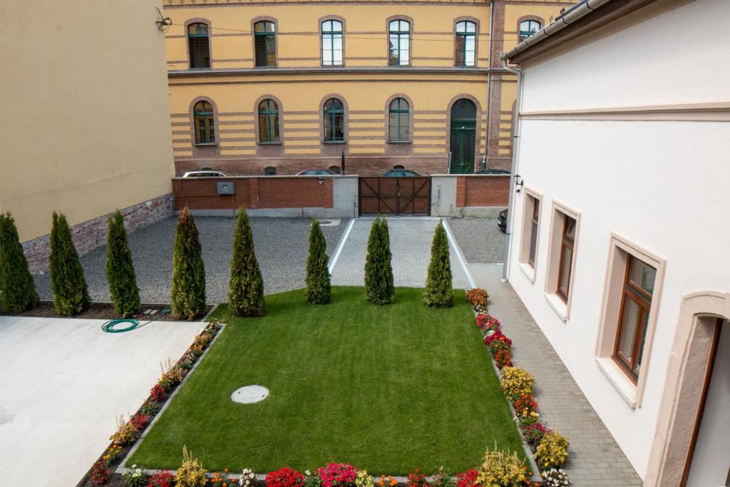 Mecset Apartman - Resim 40