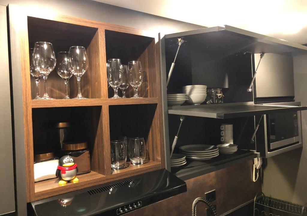  Apartamento super bem decorado em frente ao shopping