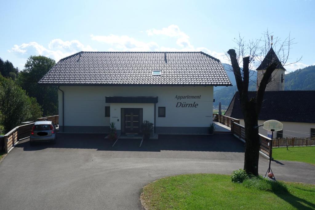 Budova, v ktorej sa apartmán nachádza