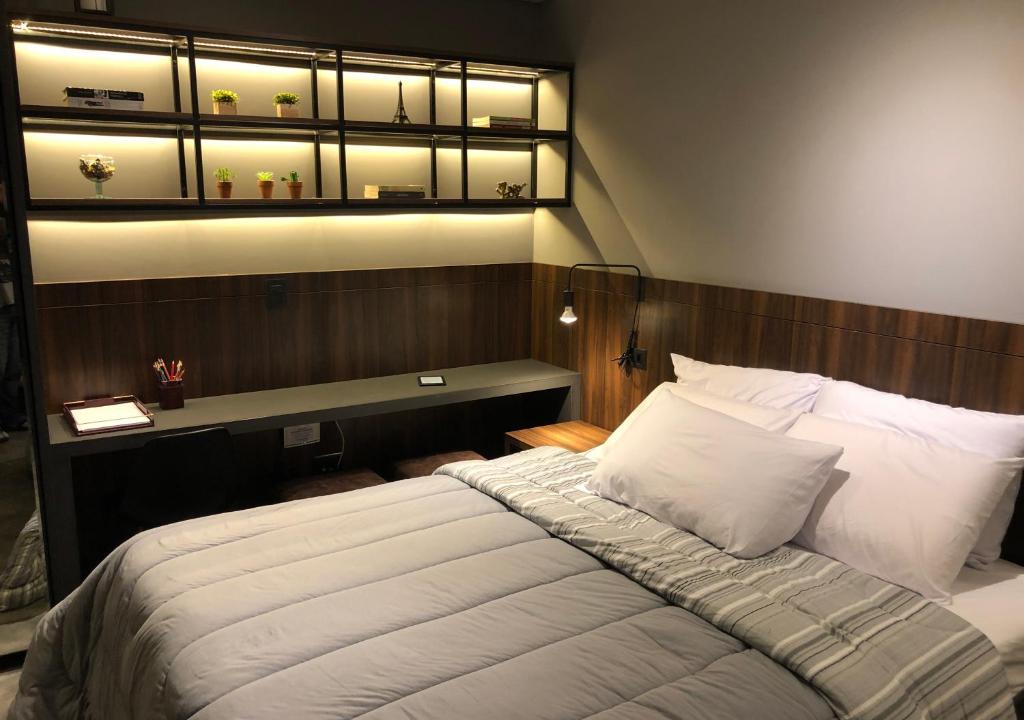  Apartamento super bem decorado em frente ao shopping