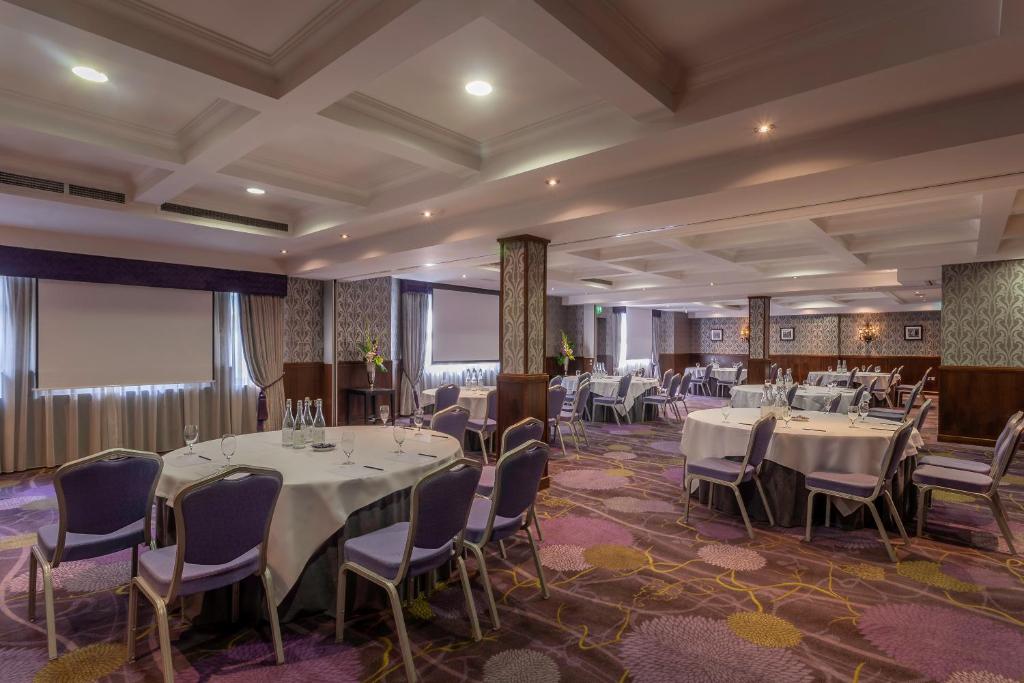 Restoran või mõni muu söögikoht majutusasutuses Clontarf Castle Hotel