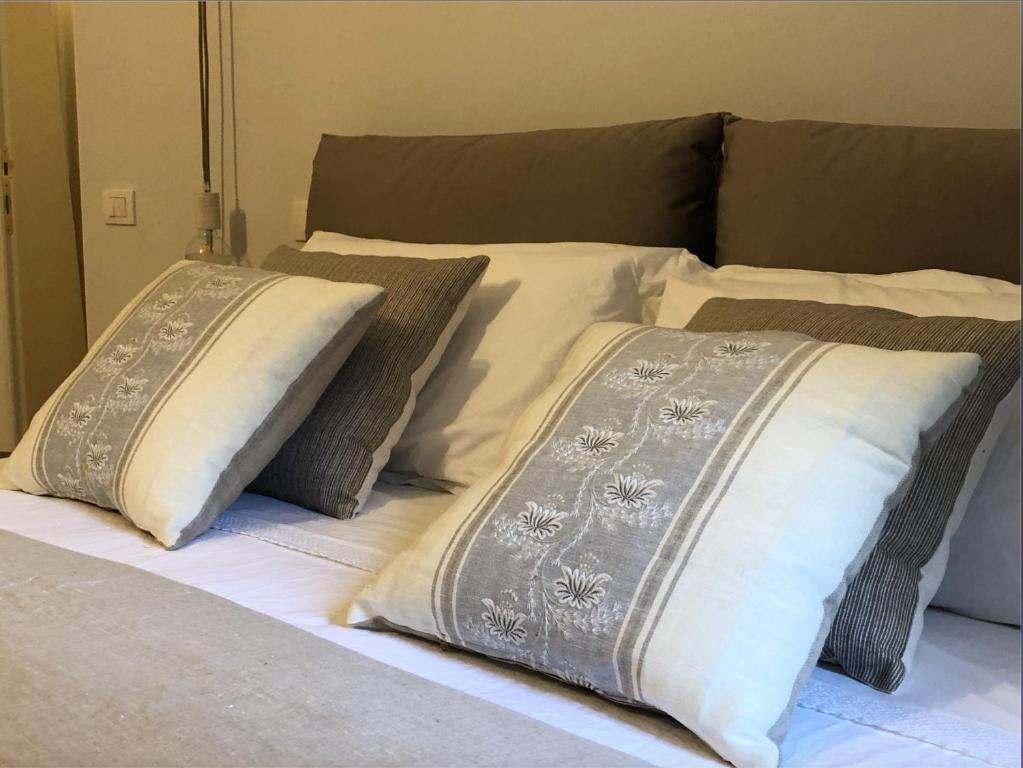 A bed or beds in a room at R&B Il Viavai