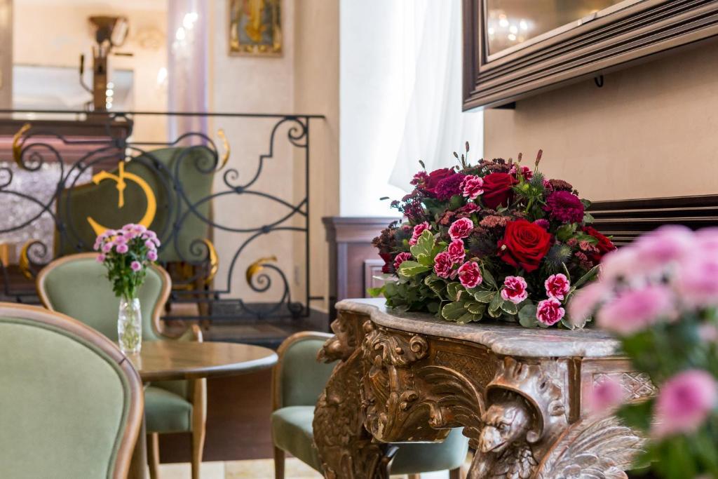 Posezení v ubytování Hotel Caruso Old Town