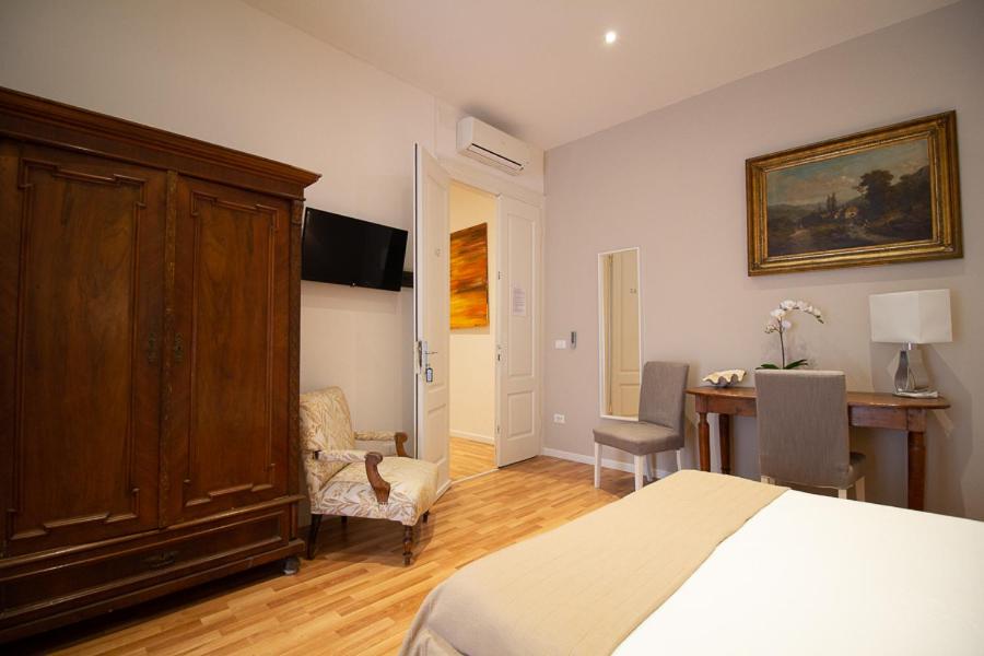 Maison Amelie - King Room