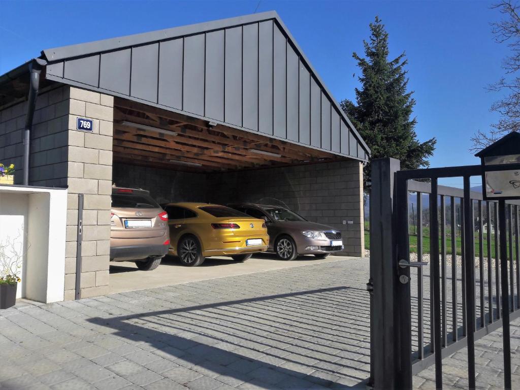 Budova, kde se apartmán nachází