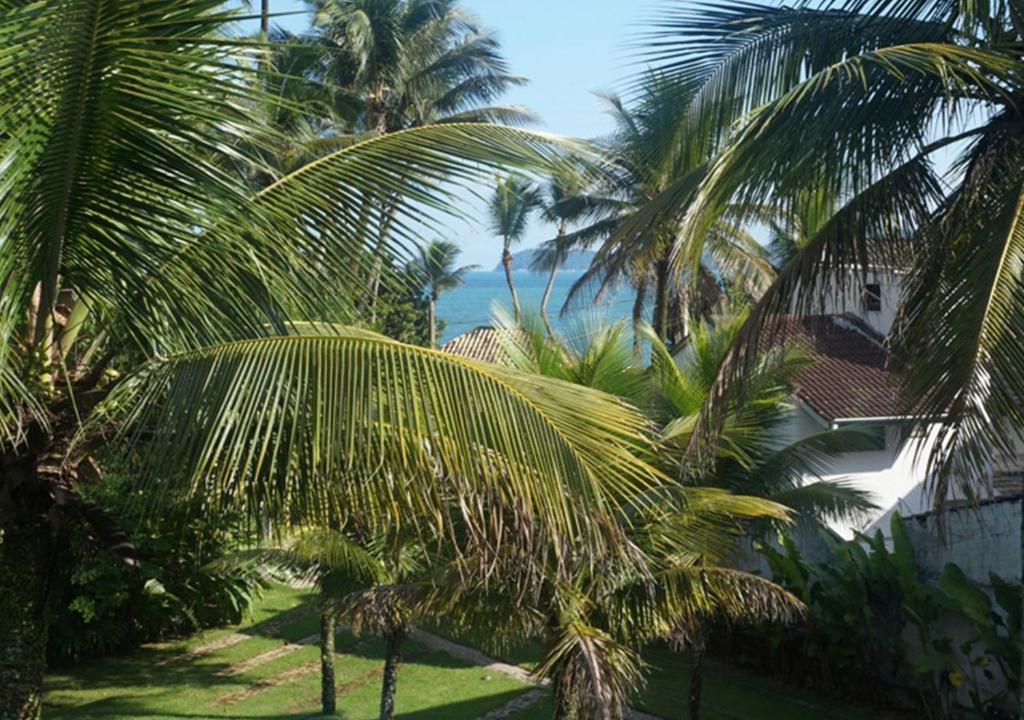  Ubatuba Condominio VII Frente Mar