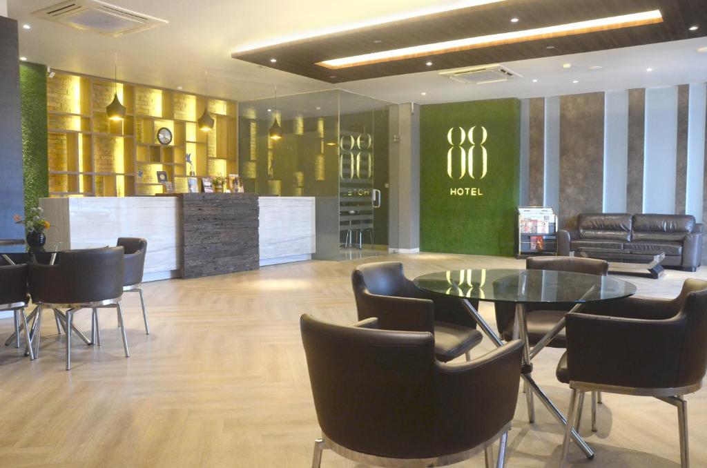 Posezení v ubytování Hotel 88 Embong Kenongo - Kayun By WH