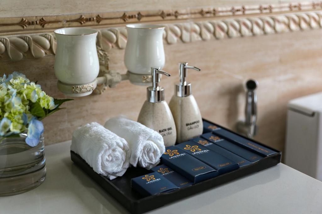 La Pandora Cruises - 9